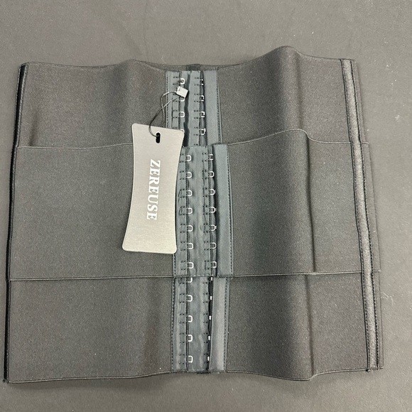 Black Waist Trainer Corset.       <<<<<27>>>> - Picture 3 of 6